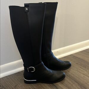 Black Knee-High Women's Boots